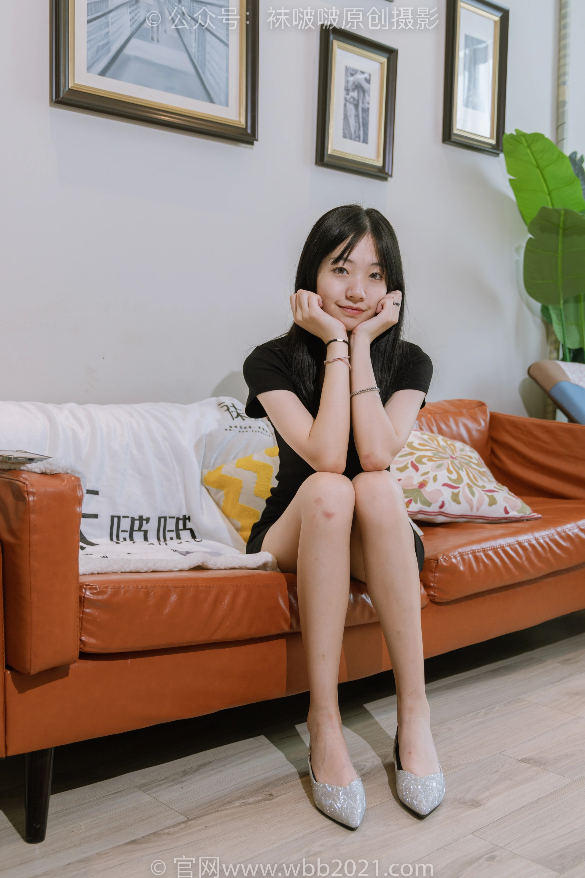 [BoBoSocks袜啵啵] NO.363 小甜豆-两双平底鞋、黑色船袜、白色堆堆丝袜、裸足（花絮版） 1